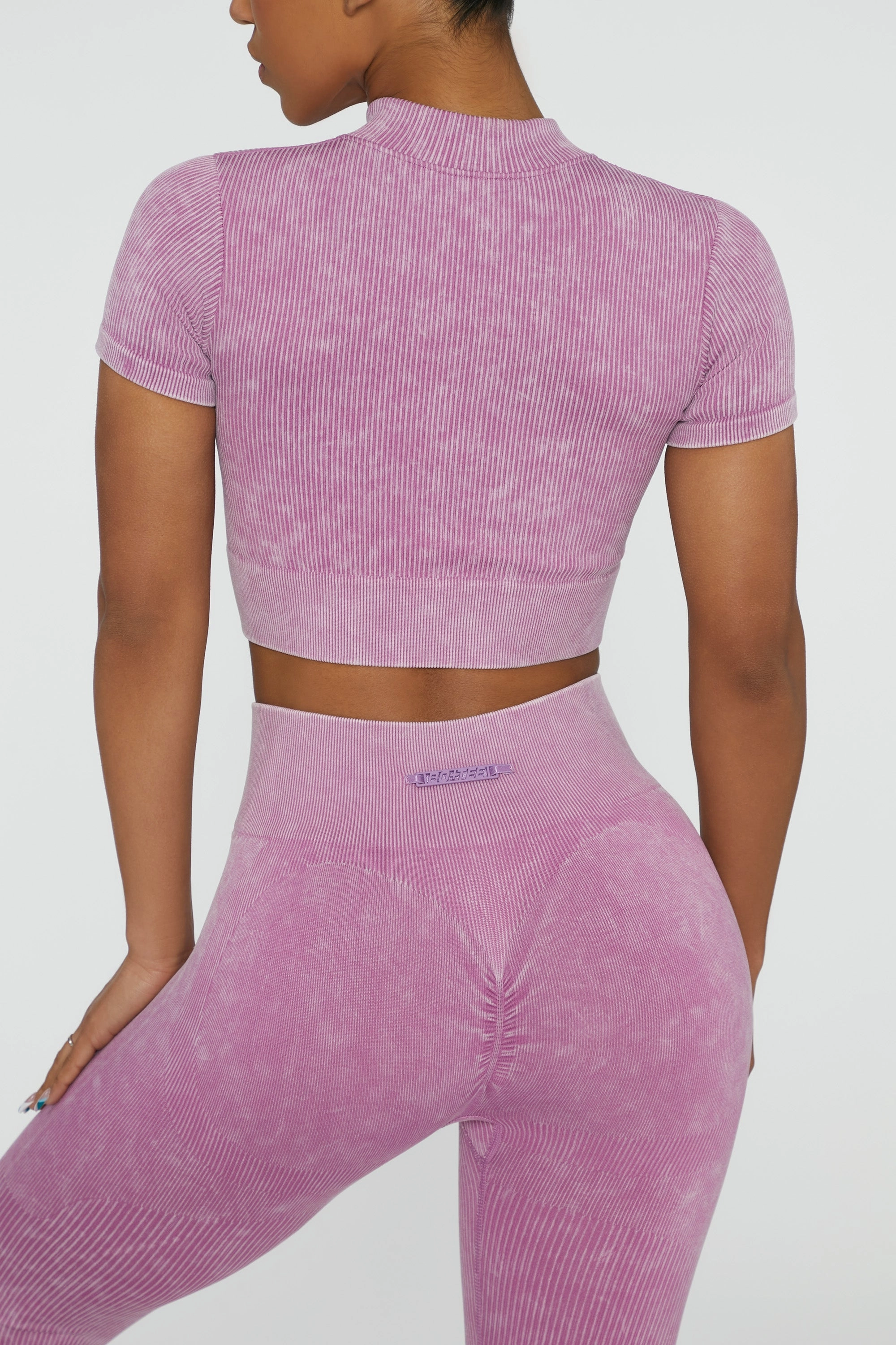 Short Sleeve Zip Crop Top in Pink