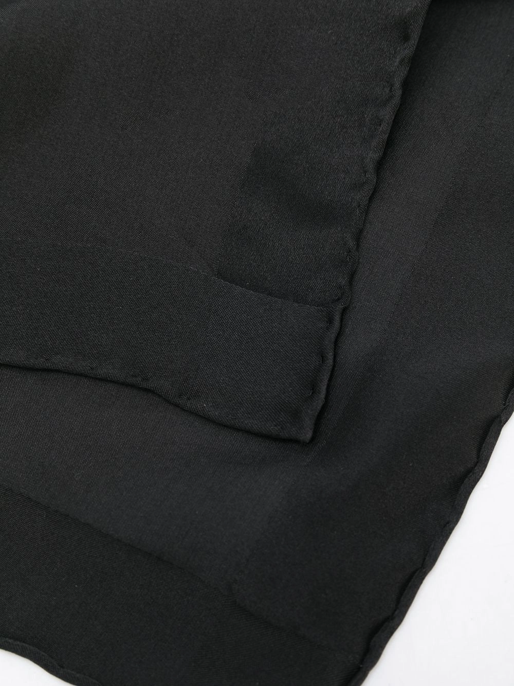 Silk pocket square