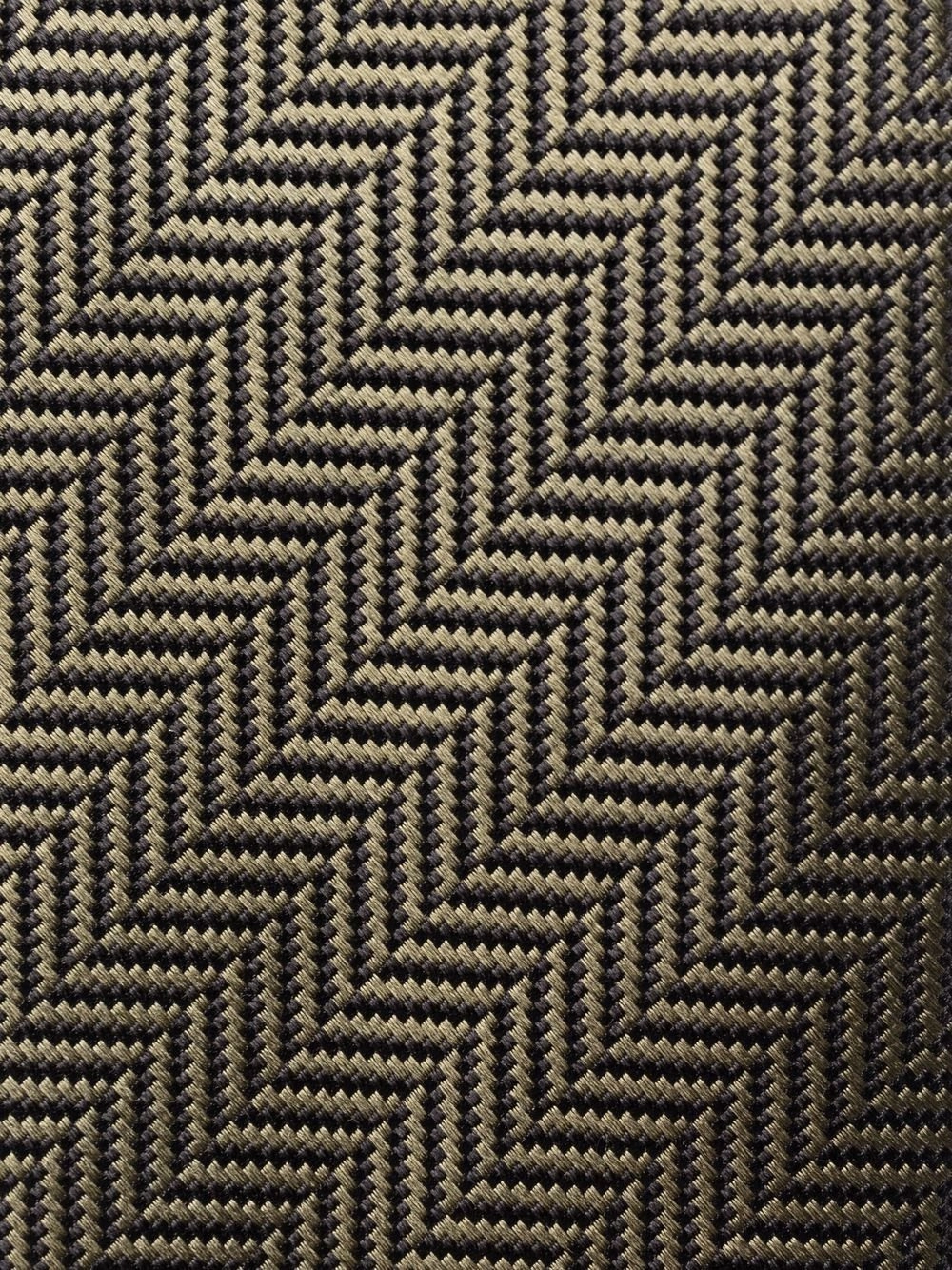 Silk tie
