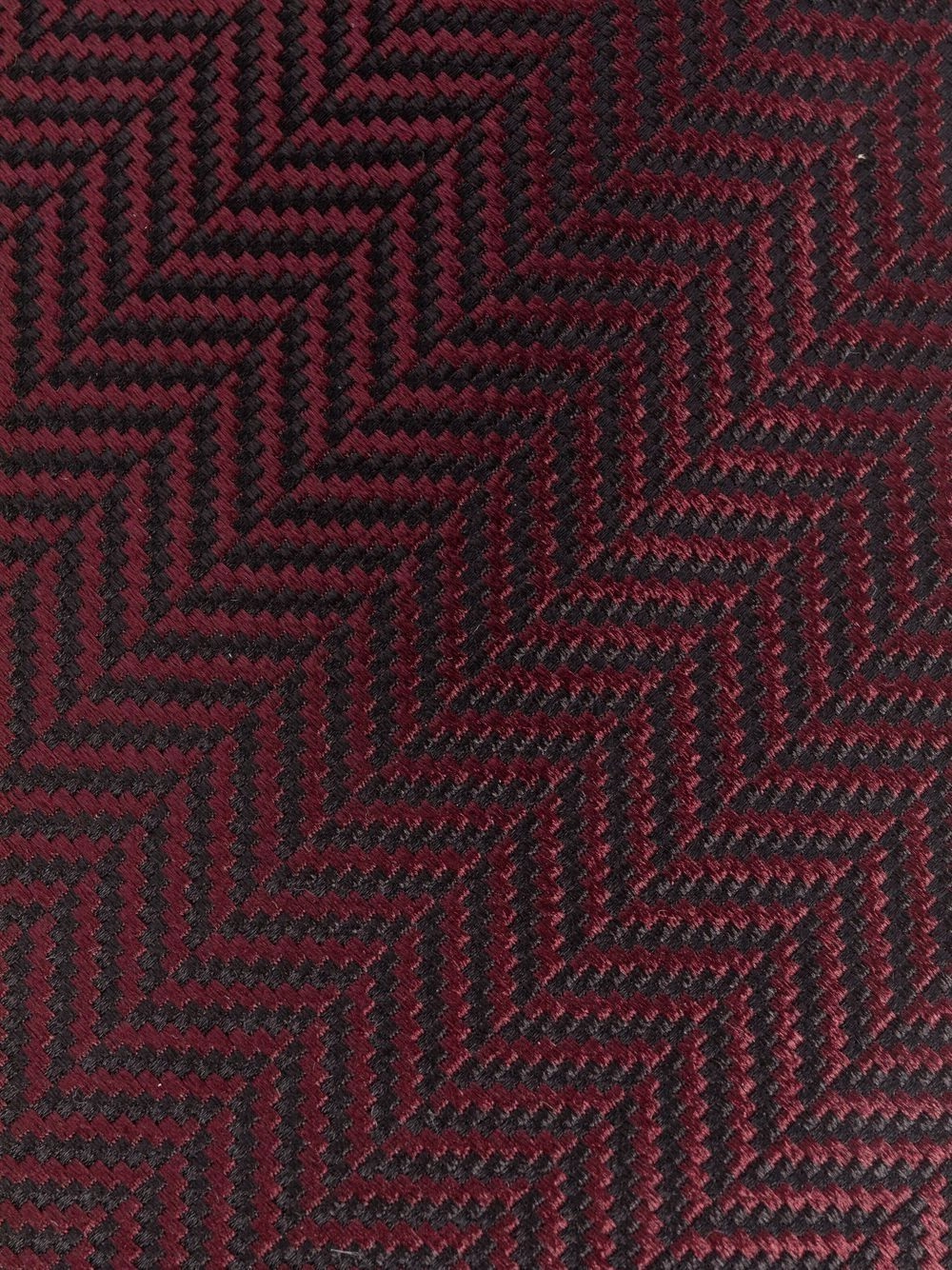 Silk tie
