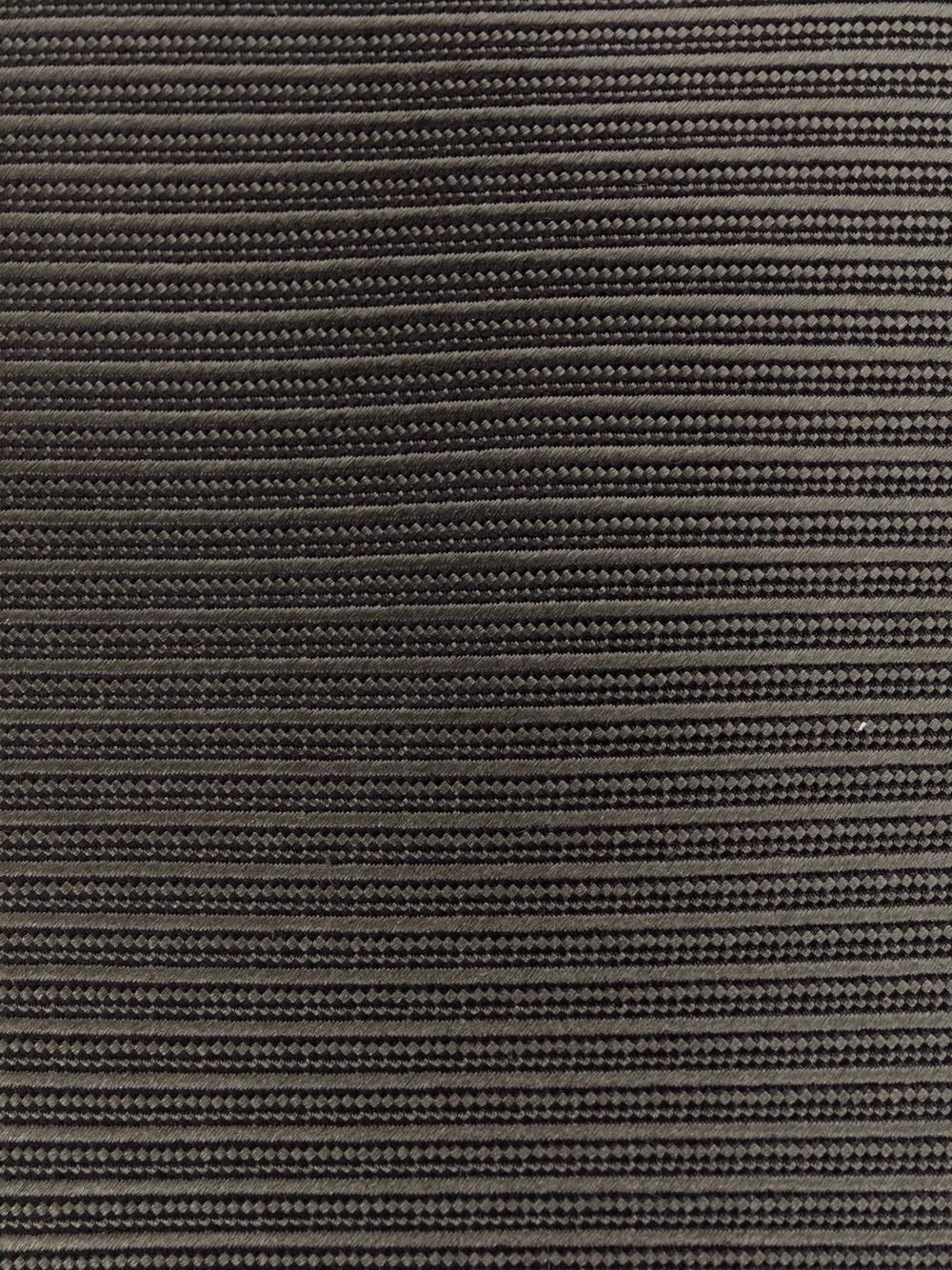 Silk tie
