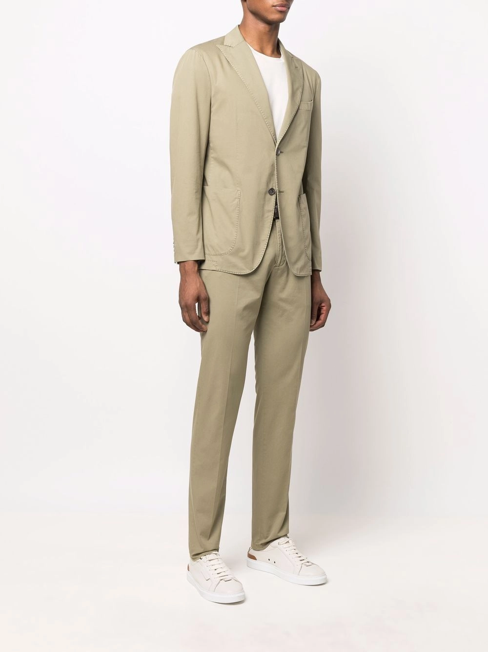 Single-breasted suit