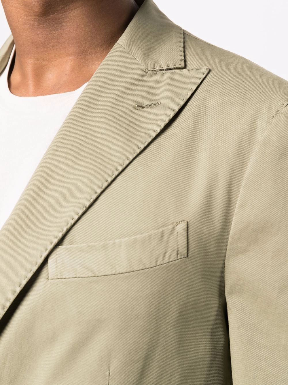 Single-breasted suit