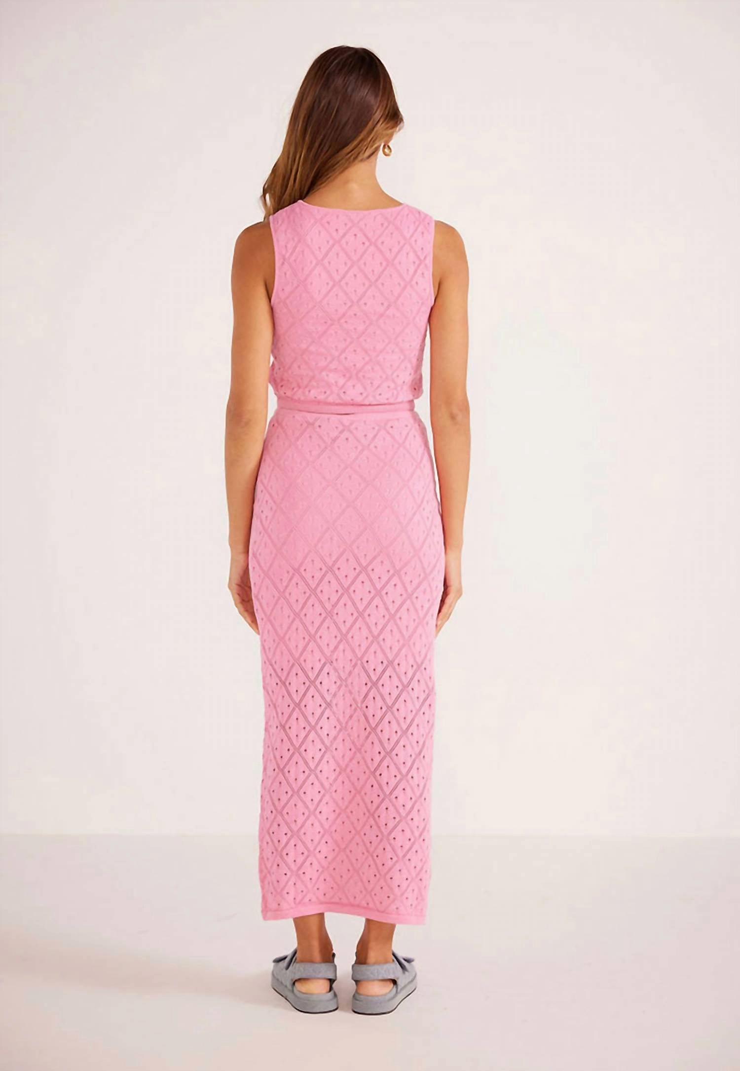 Solano Diamond Knit Midi Skirt In Hot Pink