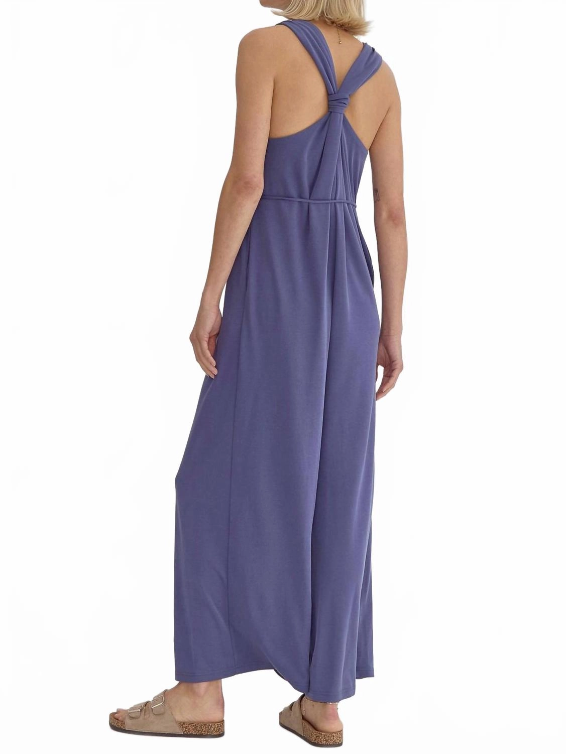 Solid V-Neck Sleeveless Jumpsuit In Indigo