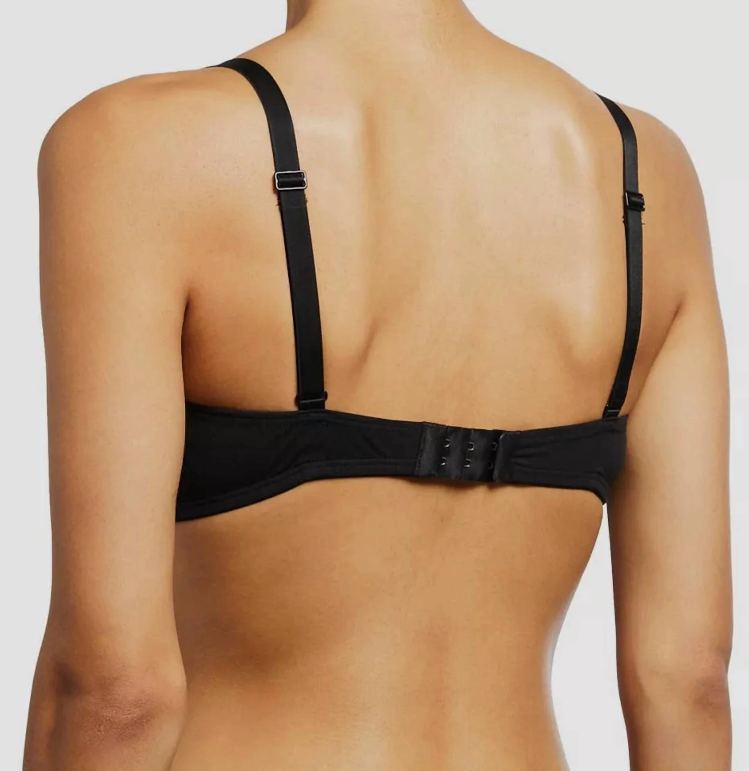 Soprano Illusion Plunge Bra In Black