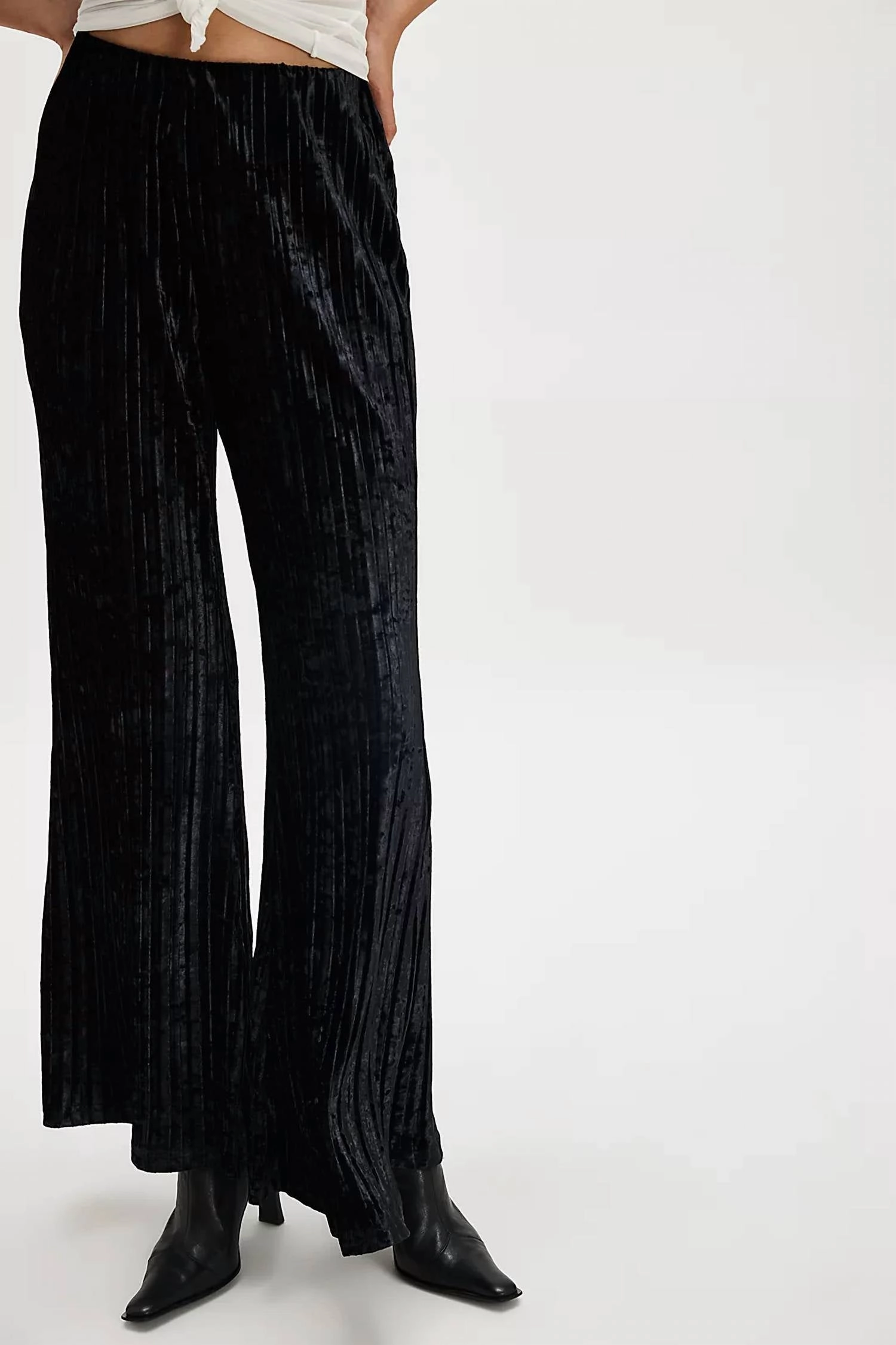 Star Sign Velvet Pant In Black