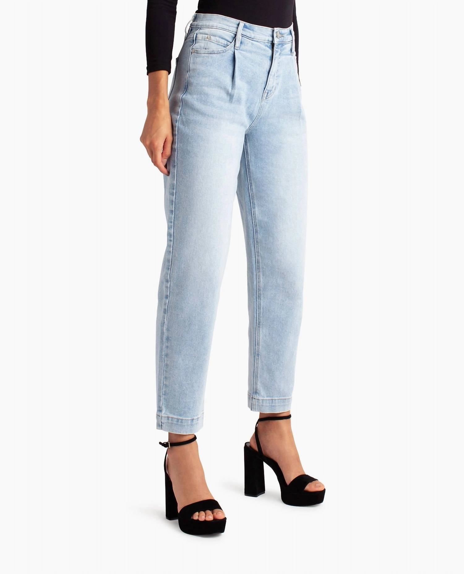 Sutton Place High Rise Pleated Taper Jean In Light Blue