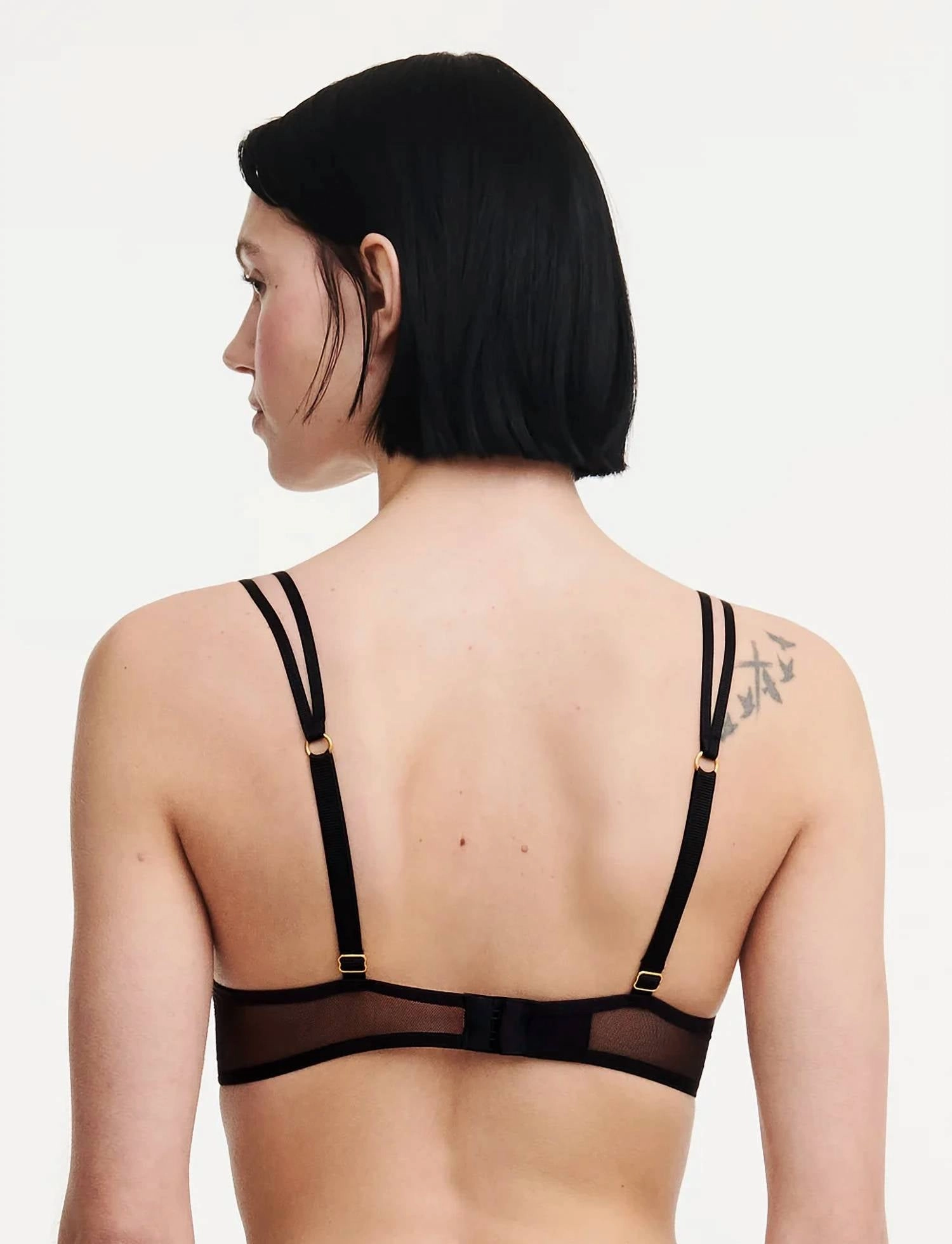 Txture Plunge Bra In Black