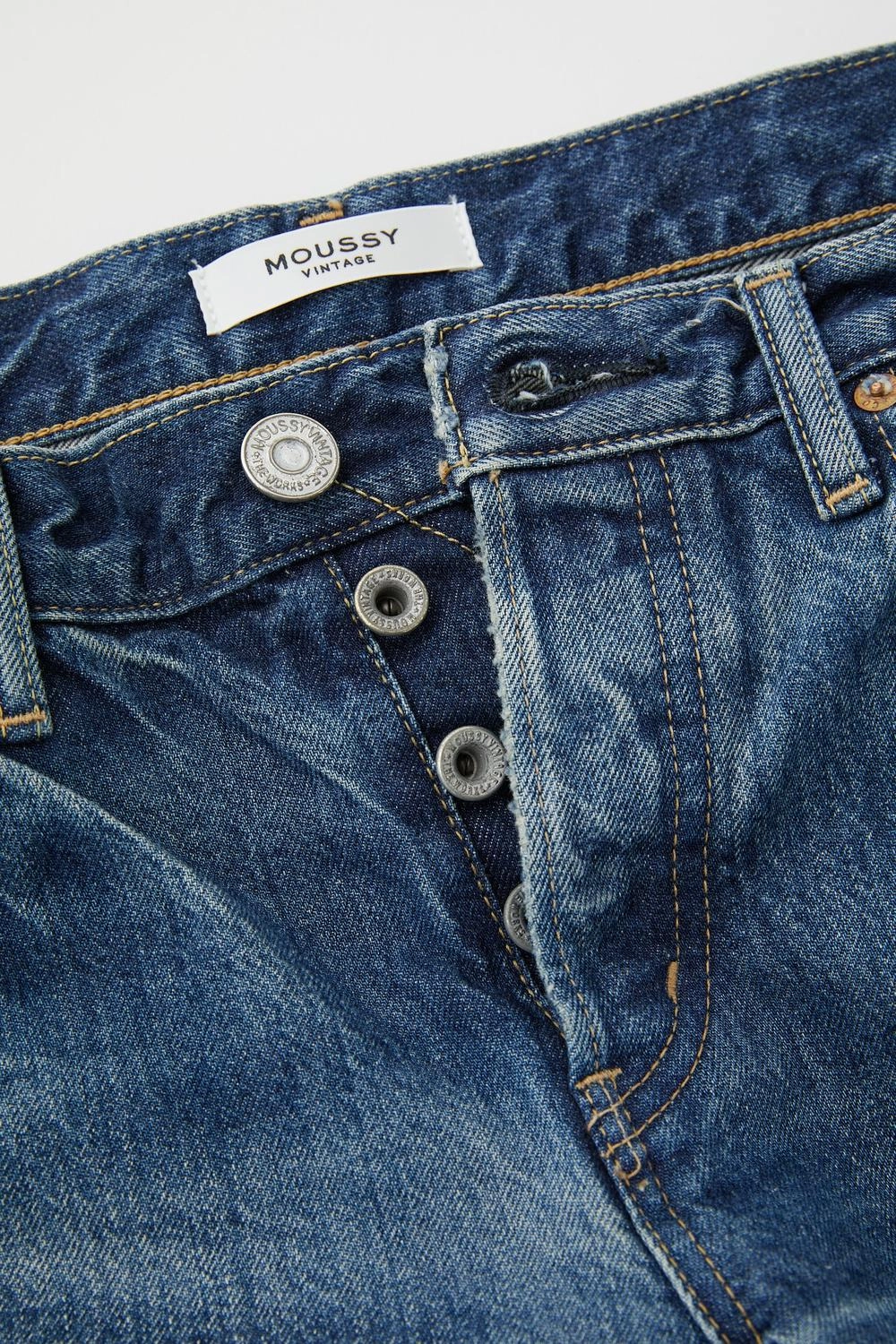 Vintage Straight-Leg Jeans In Blue