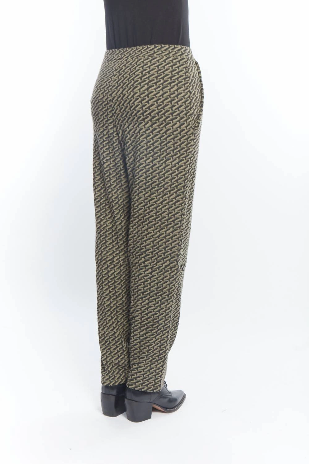 Vortex Patterned Trouser Pant In Yellow/black Rain Zen Print