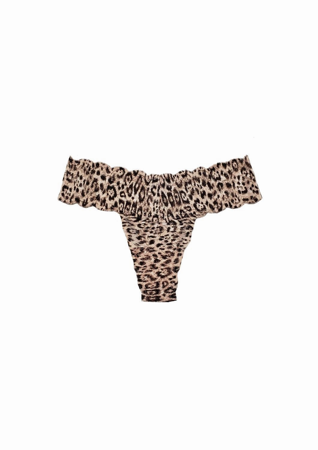 Women's Low Rise Thong Panty In Mandorla Uno/animal
