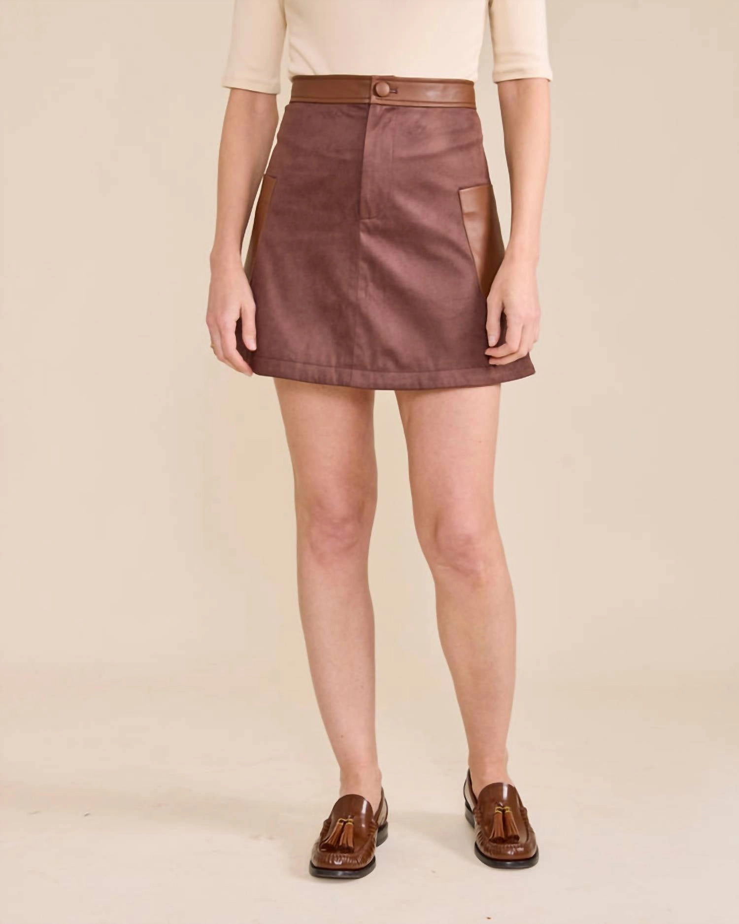 Zoe Mini Skirt In Chocolate